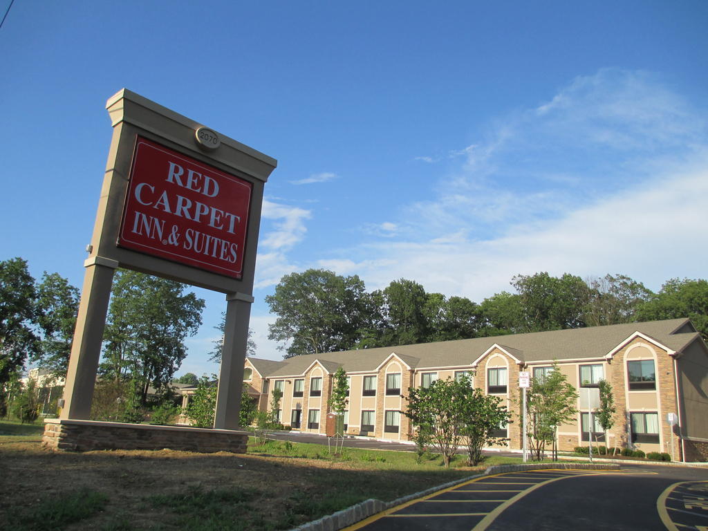 Red Carpet Inn And Suites Monmouth Junction Eksteriør billede